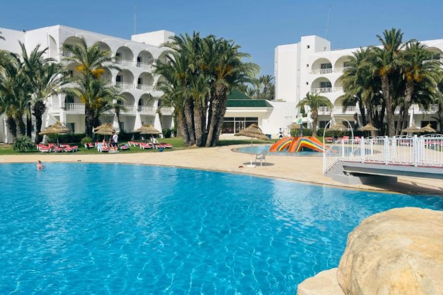 One Resort Jockey Club