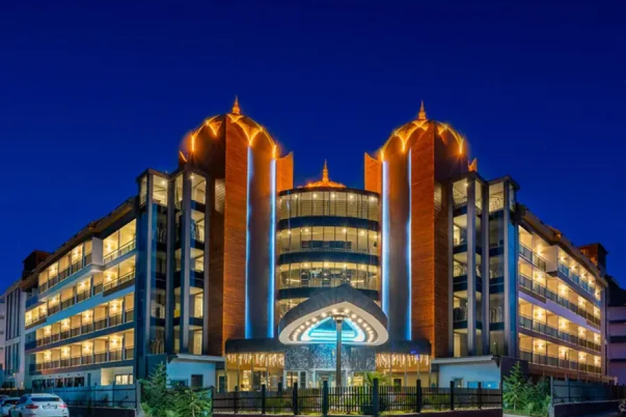 Arnor De Luxe Hotel & Spa