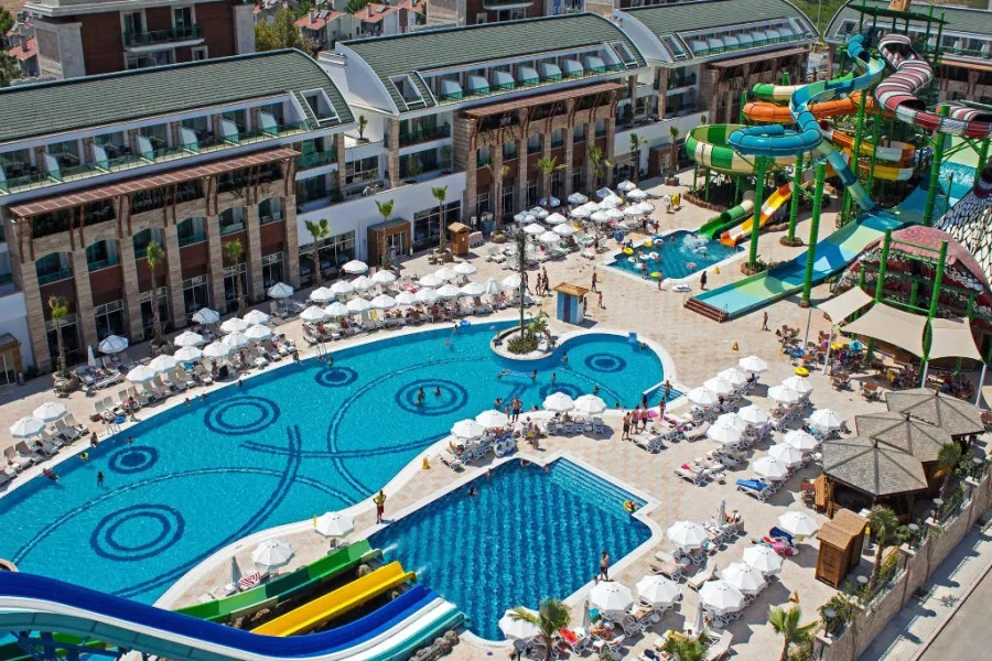 Crystal Waterworld