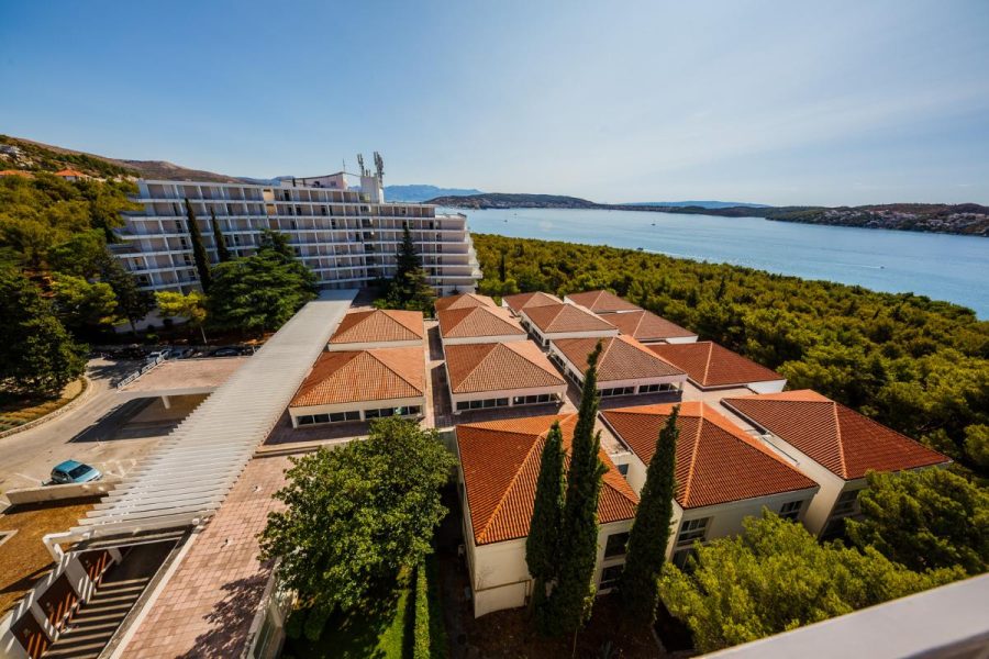 HOTEL MEDENA TROGIR