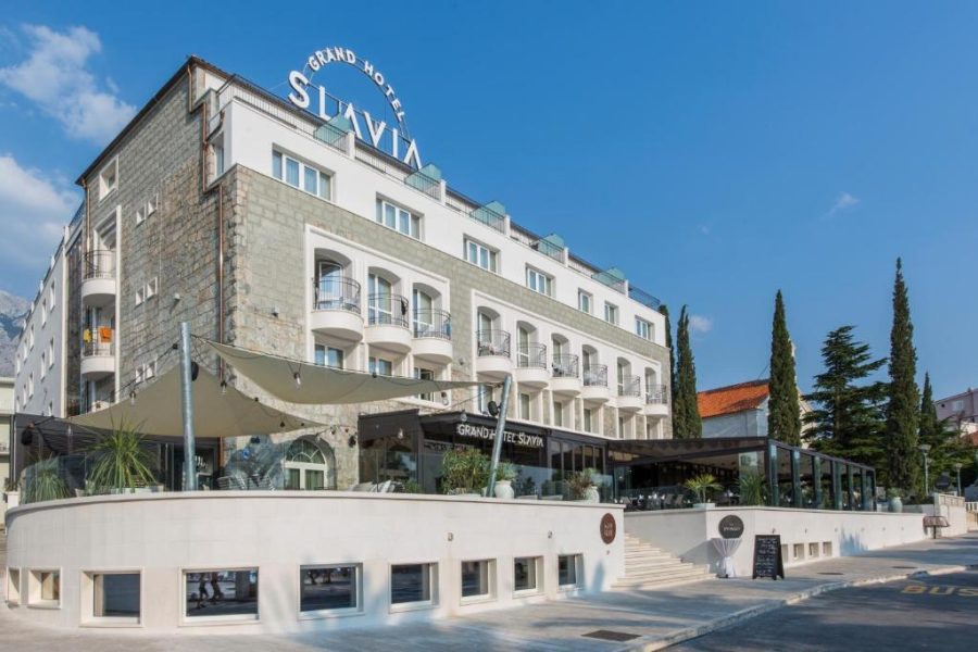 HOTEL SLAVIA BAŠKA VODA