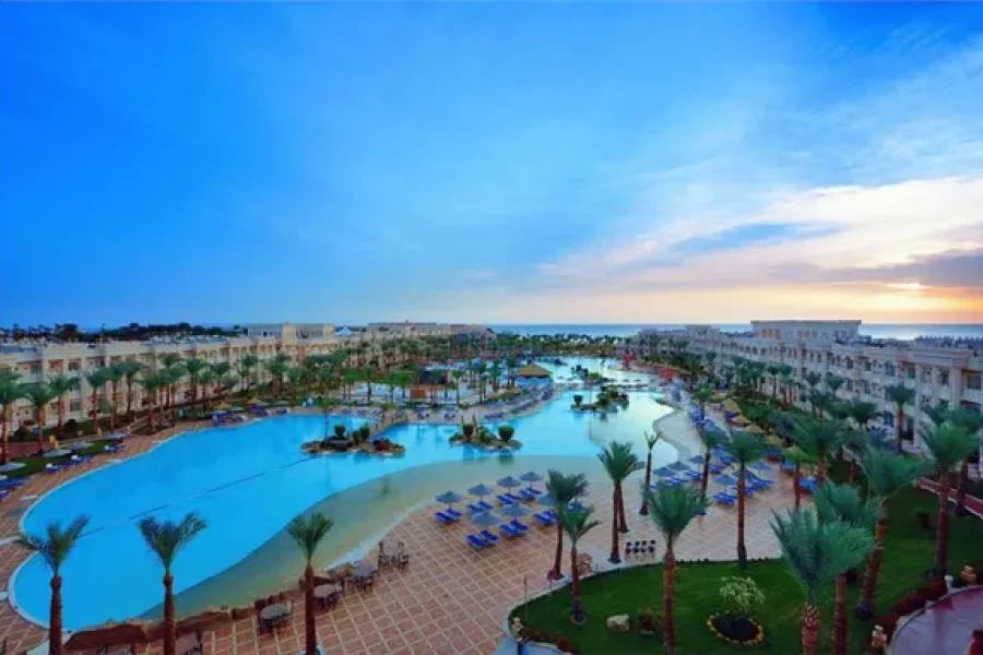 Pickalbatros Palace Resort – Hurghada