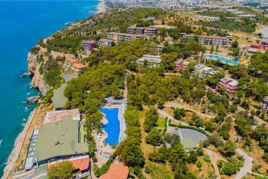 Senza Garden Holiday Club